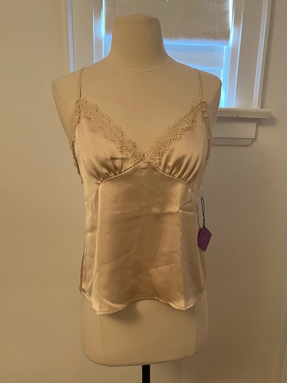 Forever 21 Satin Lace-Trim Cami in Beige